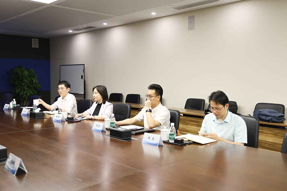 無(wú)錫市代表.JPG